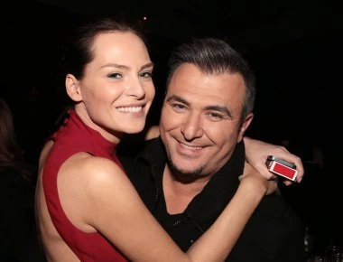 Σήμερα παντρεύονται Αντώνης Ρέμος και Υβόννη Μπόσνιακ (φωτό)